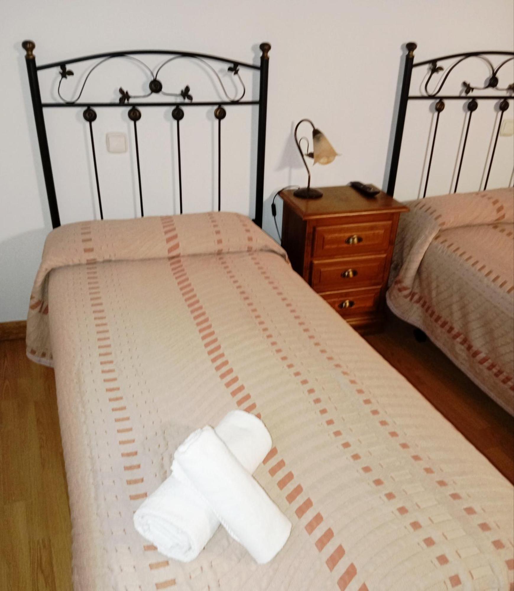 El Manzano Guest house *